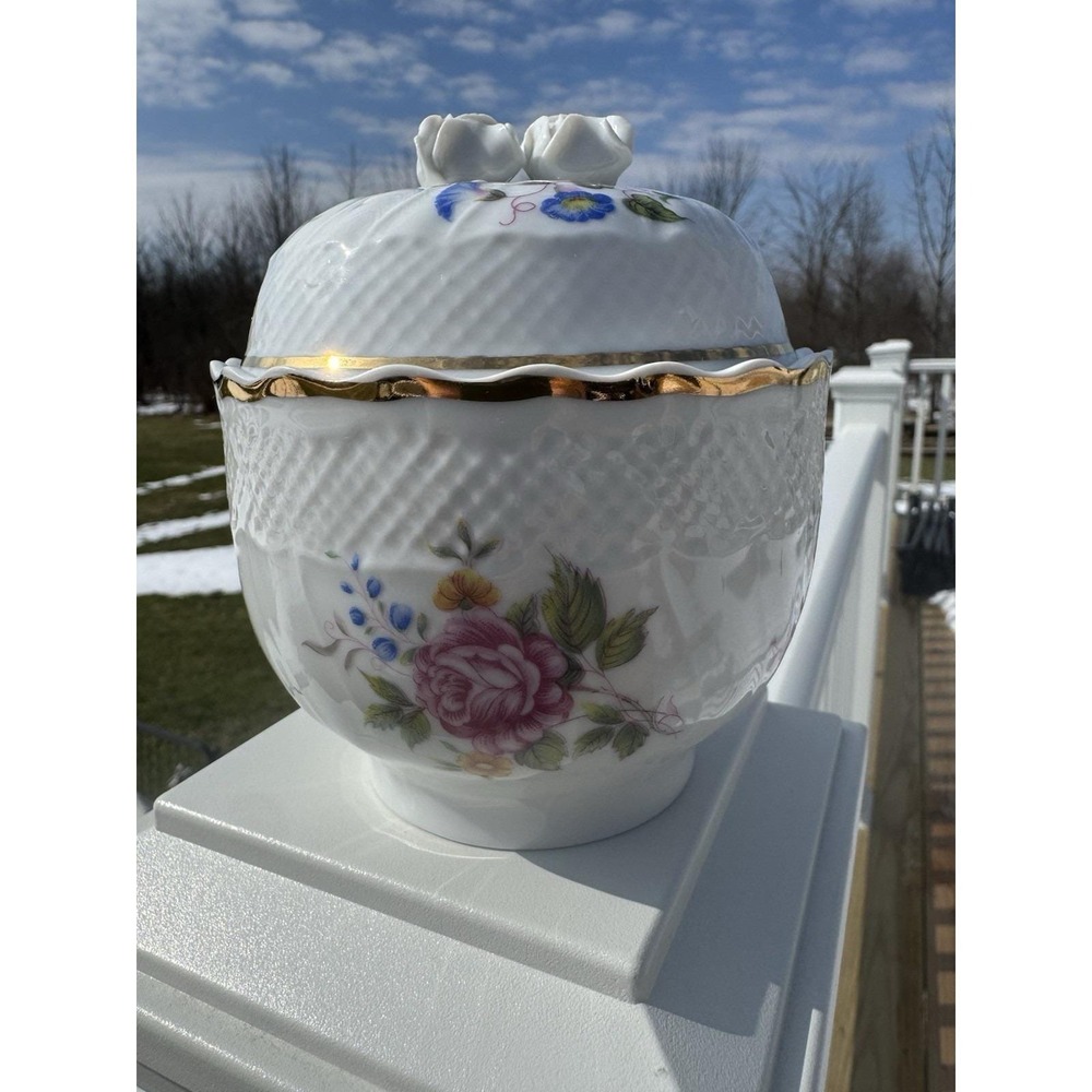 Vintage Handpainted Hollahaza Hungary Porcelain Bowl w/ Cover